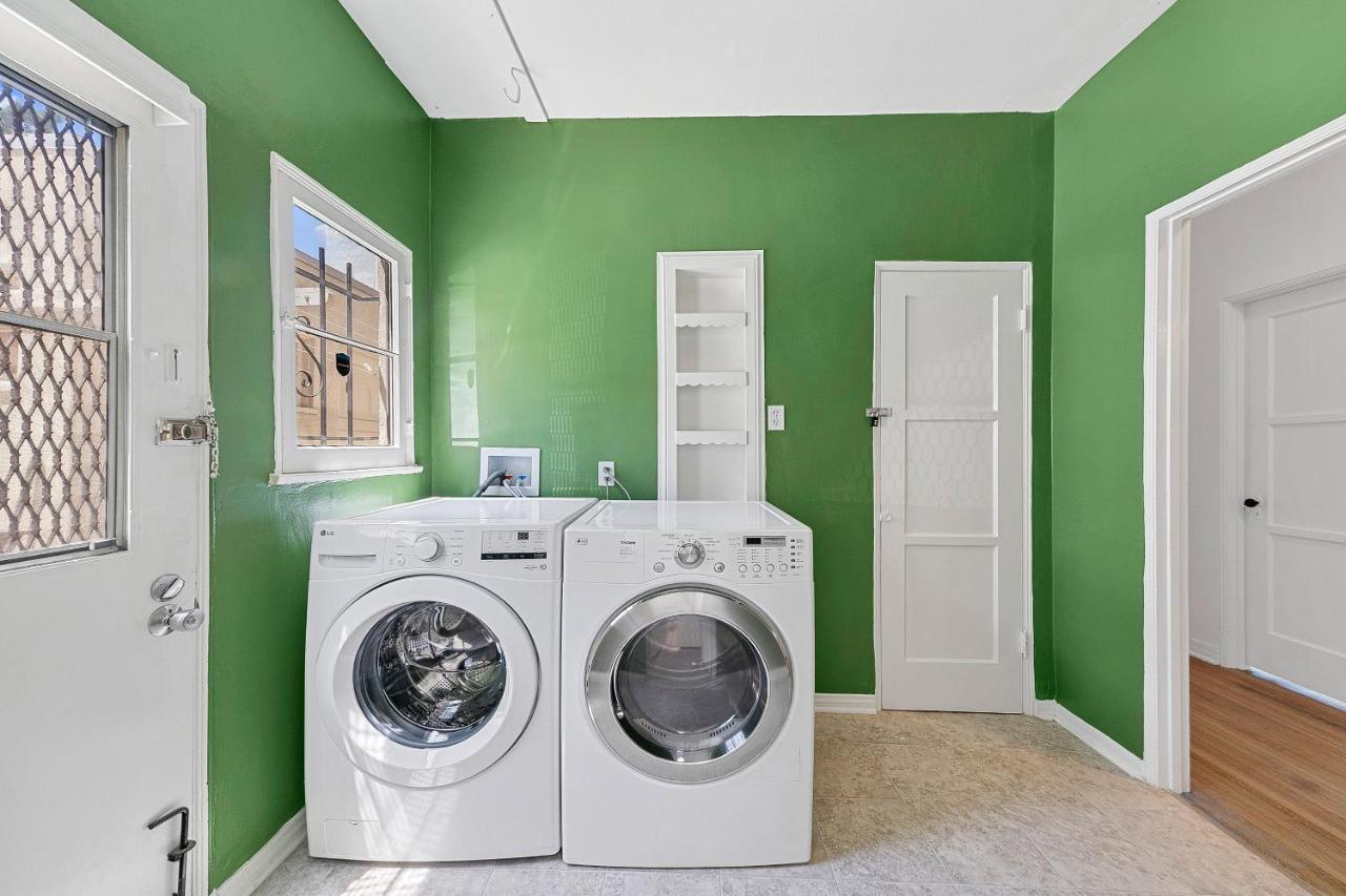 Beverly Hills Stylish & Central 1 Bedroom Apt + Parking Los Angeles Luaran gambar
